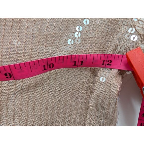 Free People NWT Small light tan sequin top msrp $29.95 - Picture 8 of 10